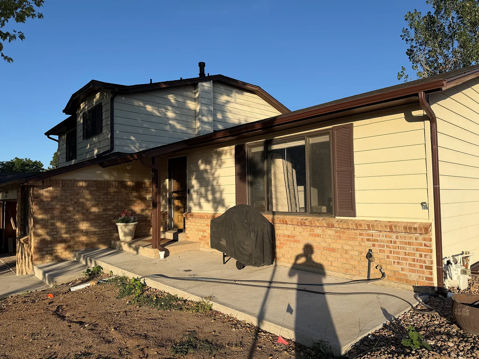 4 bed, 2253 sqft, $3,600 — Photo 2
