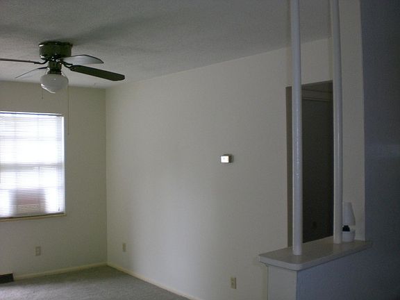 4th image of 4056 Bruene Ave
