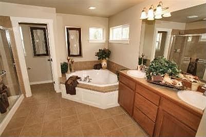 5th image of 8717 Swenson Dr SE