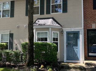 2086 Drake Ct, Mahwah, NJ 07430