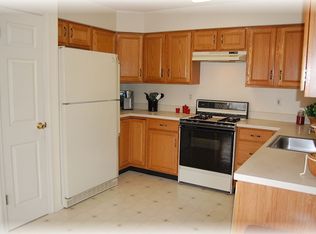 829 Sunny Chapel Rd, Odenton, MD 21113