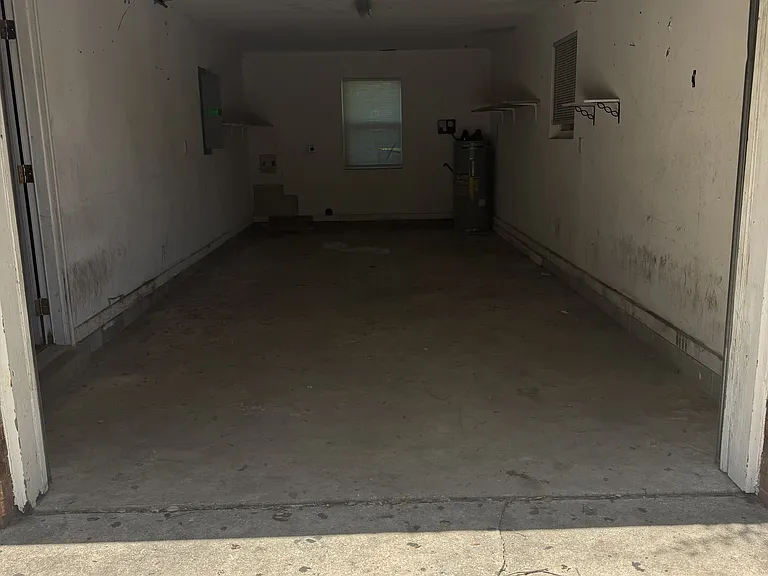 700 Mayflower Ave — Photo 13