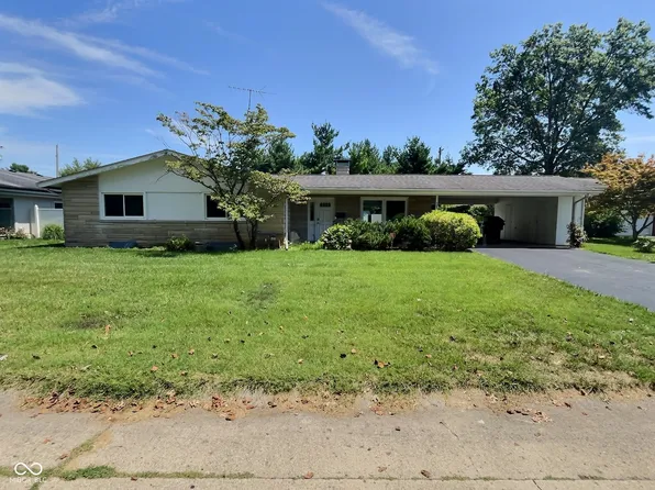 3651 Arlington Dr, Columbus, IN 47203