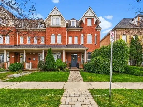 272 Glenashton Dr, Oakville, ON L6H 6H5