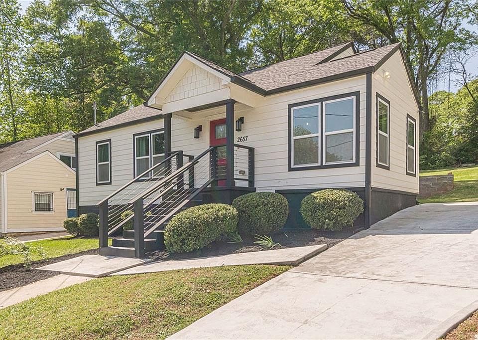 1st image of 2657 Blount St