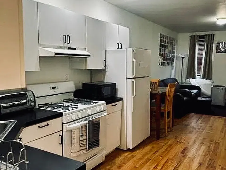 710 Jefferson St #1L