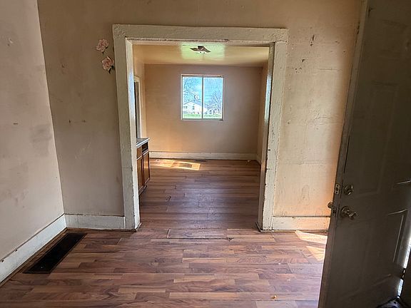 5th image of 347 N Stone St
