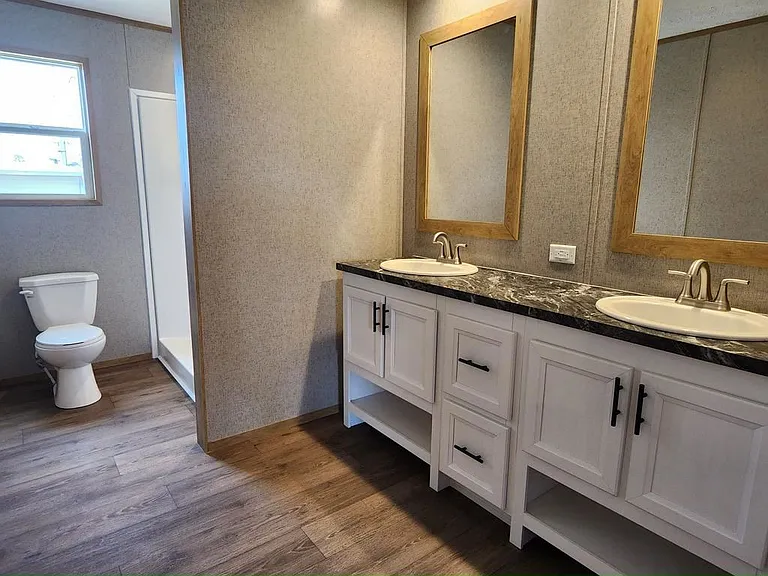 12 Eland Dr #12 — Photo 6