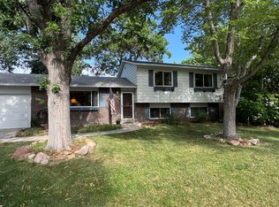 1355 W Holly Dr, Broomfield, CO 80020