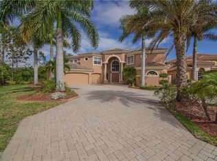 250 SW Palm Cove Dr, Palm City, FL 34990