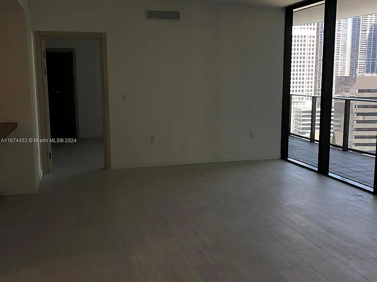 1000 Brickell Plz #2109 — Photo 6