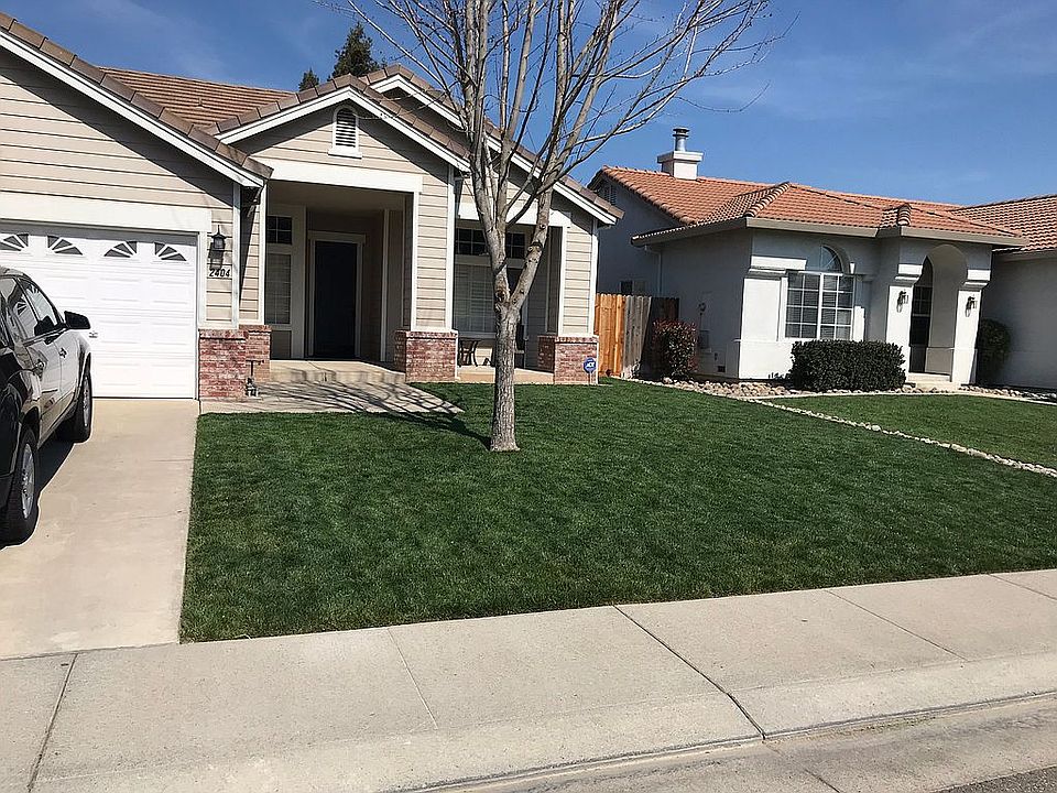 1st image of 2404 Thaddeous Dr