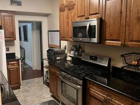 3rd image of 3001 3rd Ave N