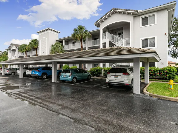 7839 Regal Heron Cir APT 106, Naples, FL 34104