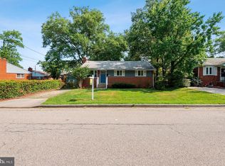 6202 Seminole Pl, College Park, MD 20740