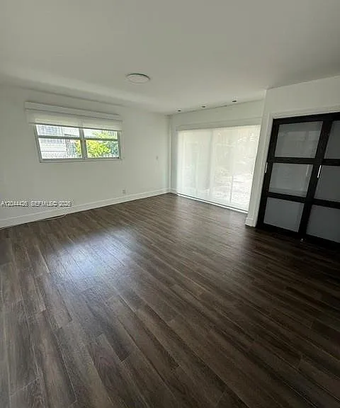 1047 NE 84th St — Photo 14