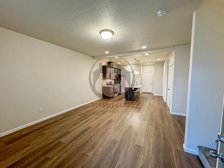 1668 SE Barberry Ave — Photo 3