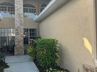 2203 Preservation Dr, Plant City, FL 33566