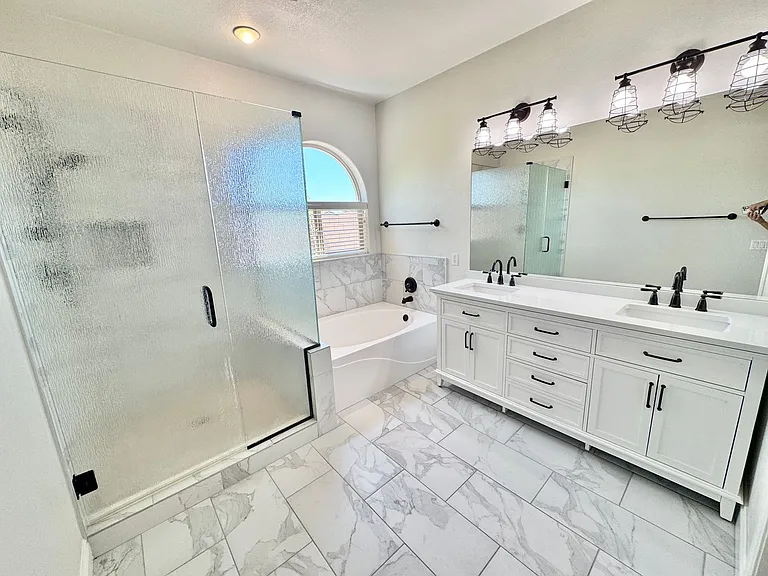 847 E La Costa Pl — Photo 36