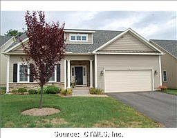 1st image of 22 Jennifers Way