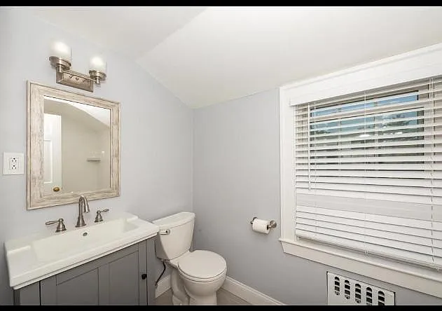 11 Richfield St — Photo 7