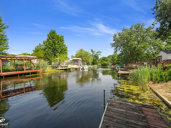 5th image of 223 Largemouth Ln