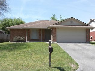 2402 Meandering Trl, Kingwood, TX 77339