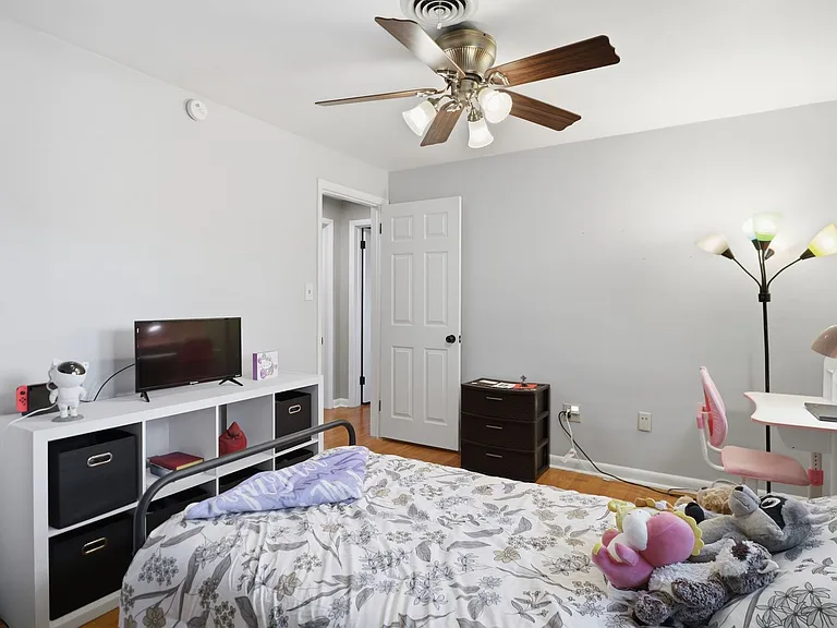 173 Colonial Dr #A — Photo 25