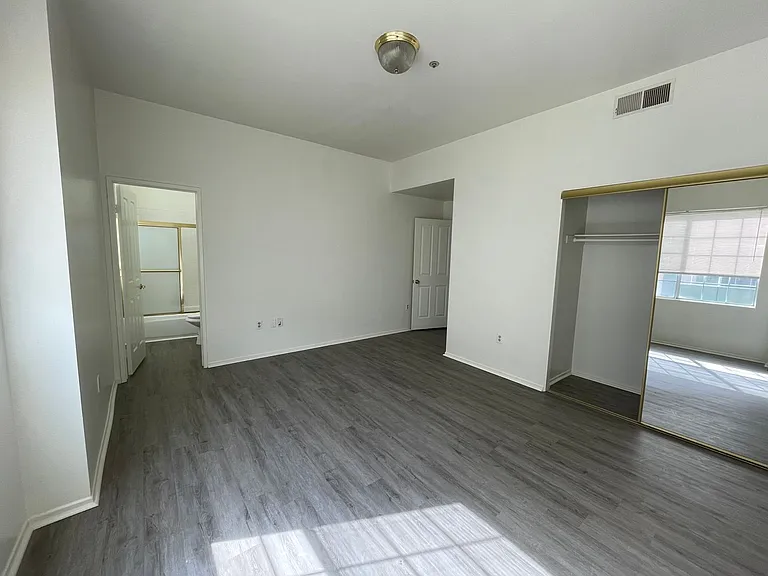 1506 Prospect Ave #A — Photo 15