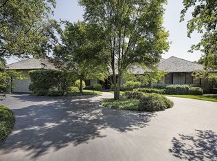1637 Braeside Ln, Northbrook, IL
