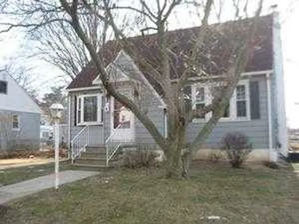 602 Harrison Ave, Magnolia, NJ 08049