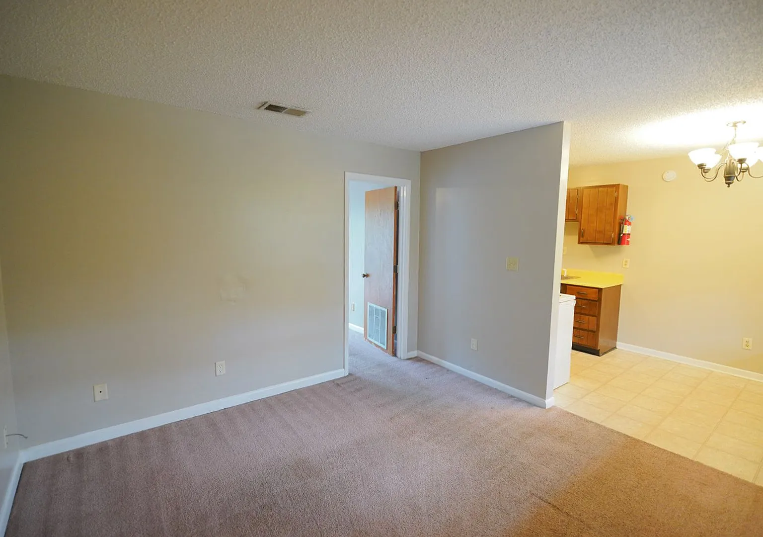 2517 Old Bainbridge Rd. — Photo 4