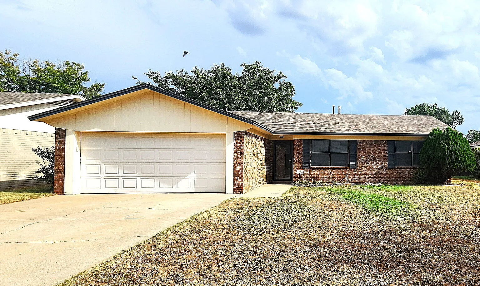 3 bed, 2.0 bath, 1458 sqft, $1,650 — Photo 1