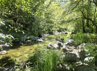 3901 Placer Rd, Wolf Creek, OR 97497