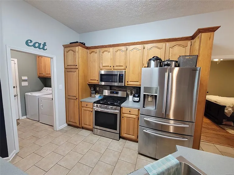 1269 Cross Creek Rd — Photo 9