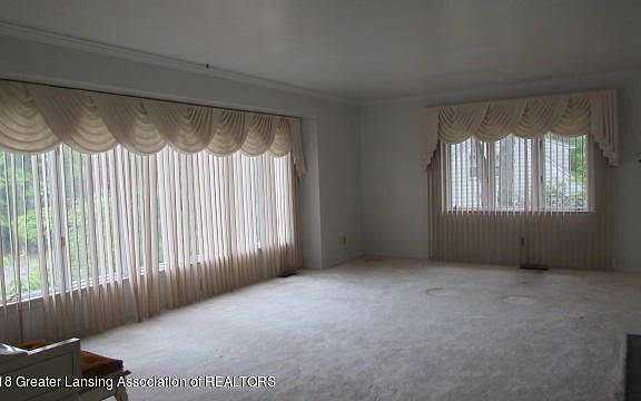3rd image of 2614 Cochise Ln