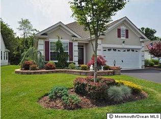 48 Chesterfield Dr, Jackson, NJ