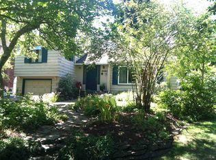 10021 48th Ave NE, Seattle, WA 98125