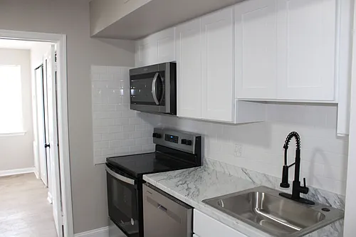 1533 Baltimore Ave Photo 1
