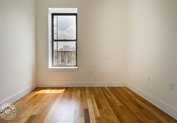 2nd image of 314 Covert St #5U