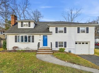 58 Dogwood Rd, Morristown, NJ 07960