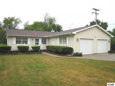 307 N Van Buren St photo 1