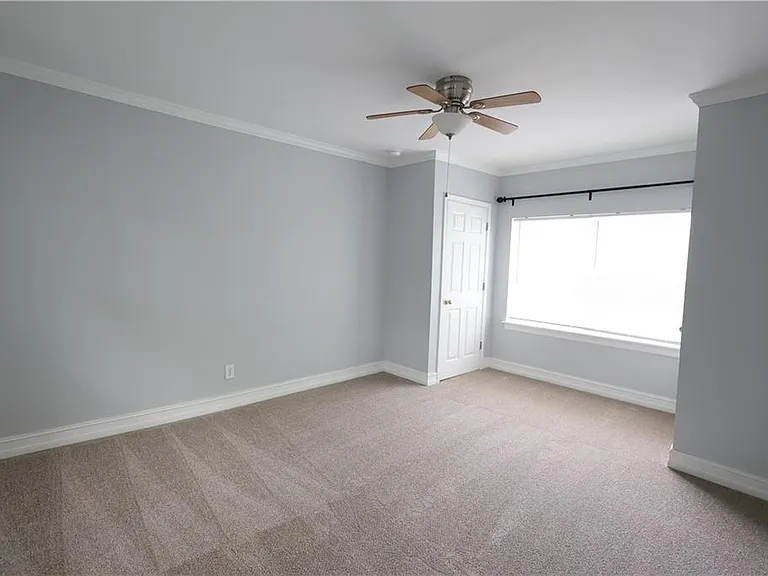 285 Oxford Pl NE #2 — Photo 14