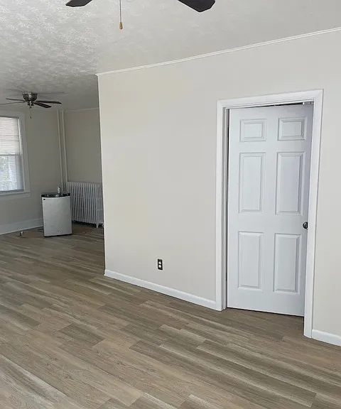 734 E Park St — Photo 3