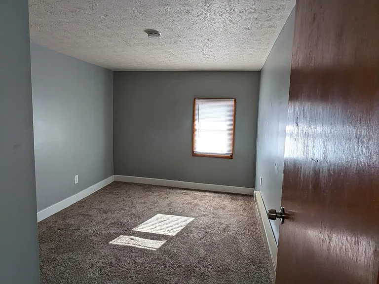 235 Maud Ave #8 — Photo 3