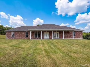 2357 Bastean Rd, Wentzville, MO 63385