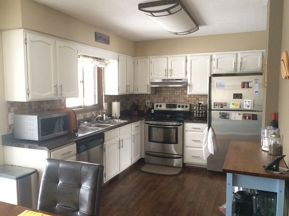 Kitchen with ss appliances