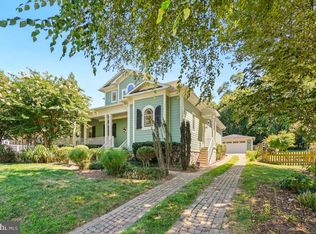 217 Talahi Rd SE, Vienna, VA 22180