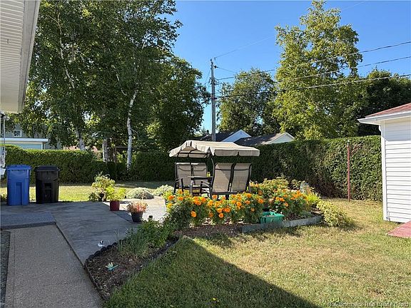 5th image of 1140 Daniel Dr