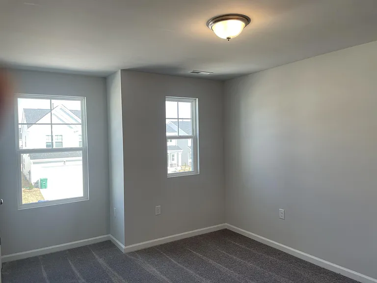 1220 Matterhorn Dr — Photo 16